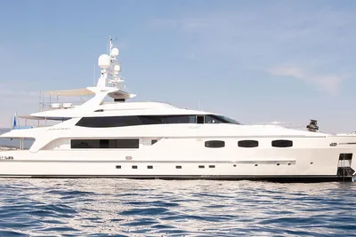 Baglietto T-LINE 43m