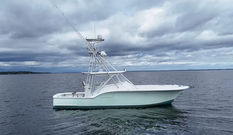 Privateer Yacht Photos Pics 