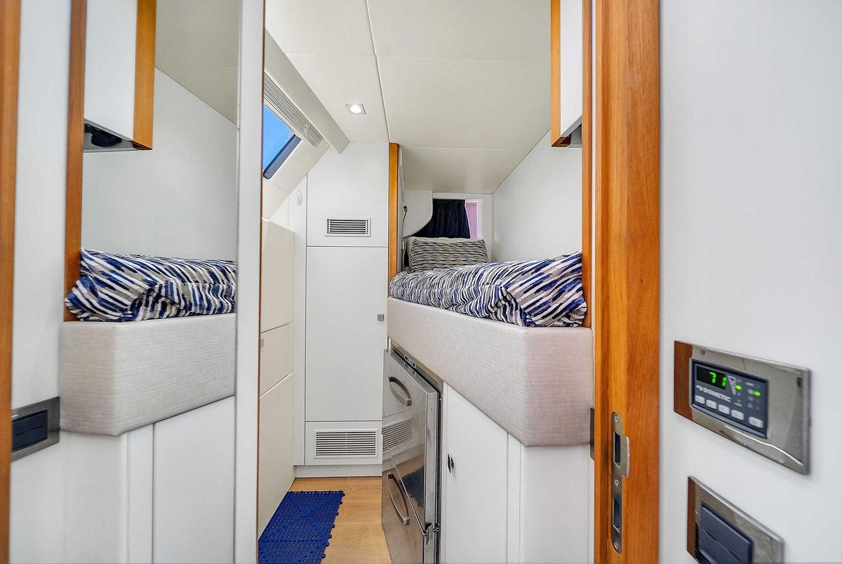 2019 Sunseeker 86 