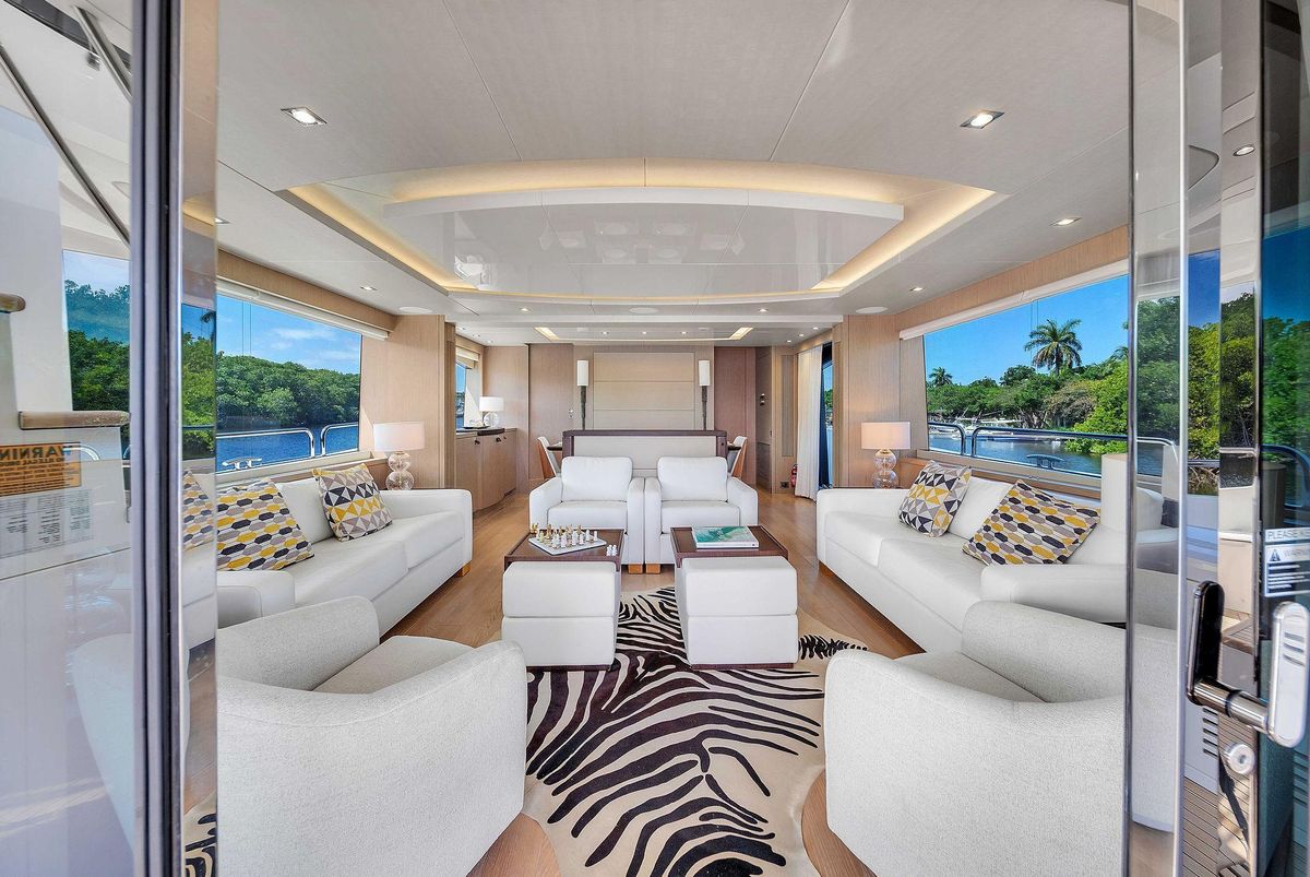 2019 Sunseeker 86 