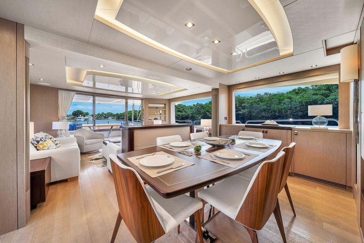 2019 Sunseeker 86 