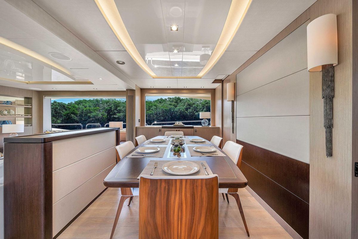 2019 Sunseeker 86 