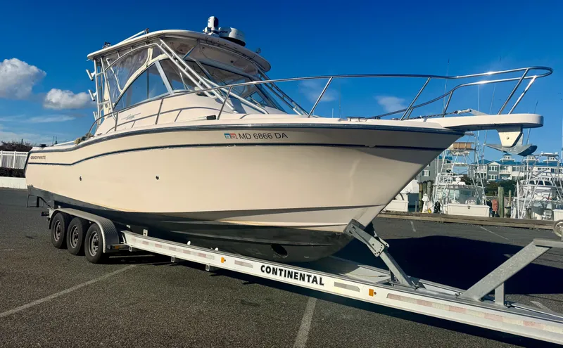 Je Hu Ta Yacht Photos Pics 