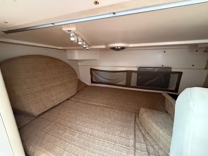 Je Hu Ta Yacht Photos Pics 