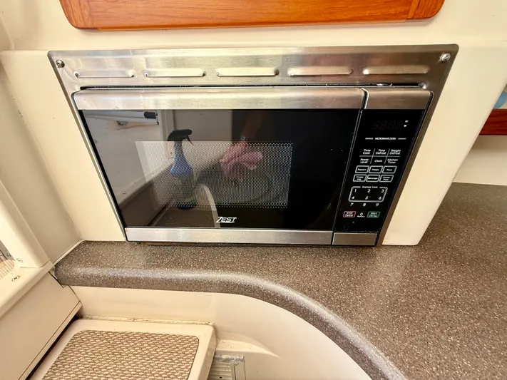 Je Hu Ta Yacht Photos Pics 