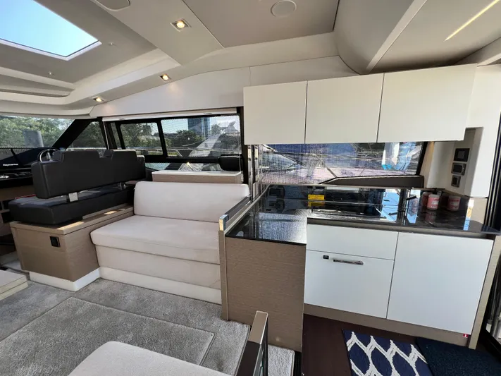 Glanes Oasis Yacht Photos Pics 