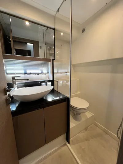 Glanes Oasis Yacht Photos Pics 