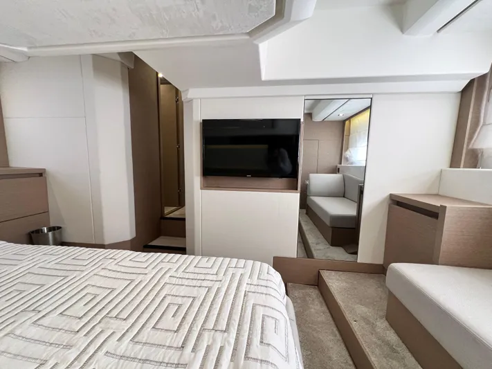 Glanes Oasis Yacht Photos Pics 