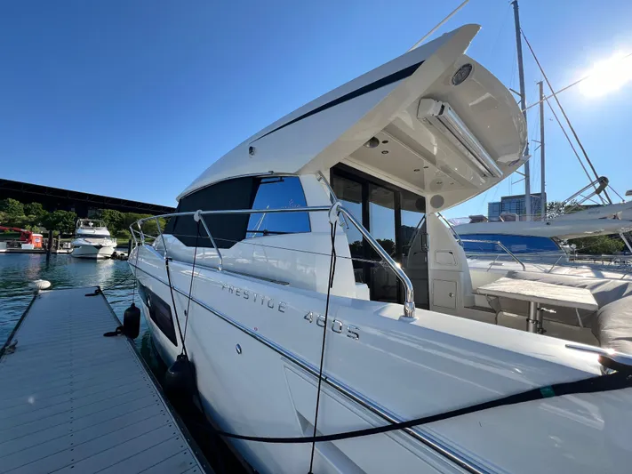 Glanes Oasis Yacht Photos Pics 