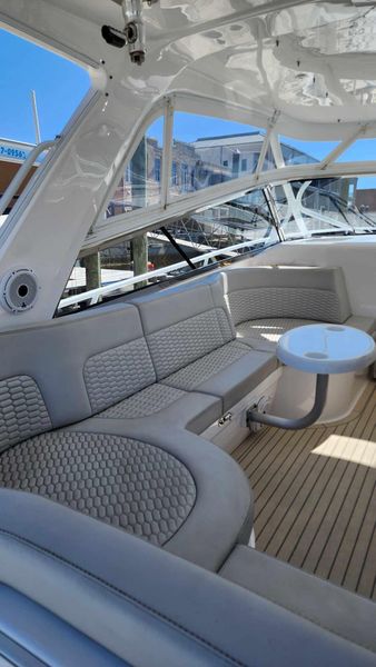 2020 Intrepid 475 Sport Yacht