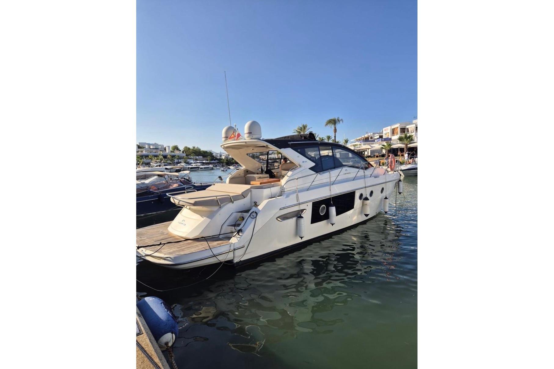 2015 Cranchi M 44 HT