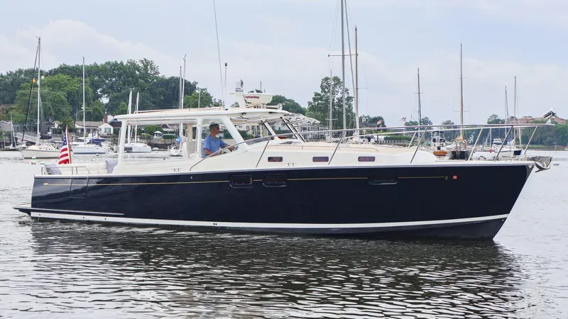 4709tw Yacht Photos Pics 