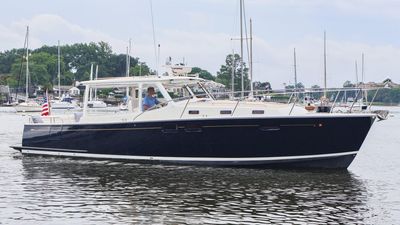 Yacht