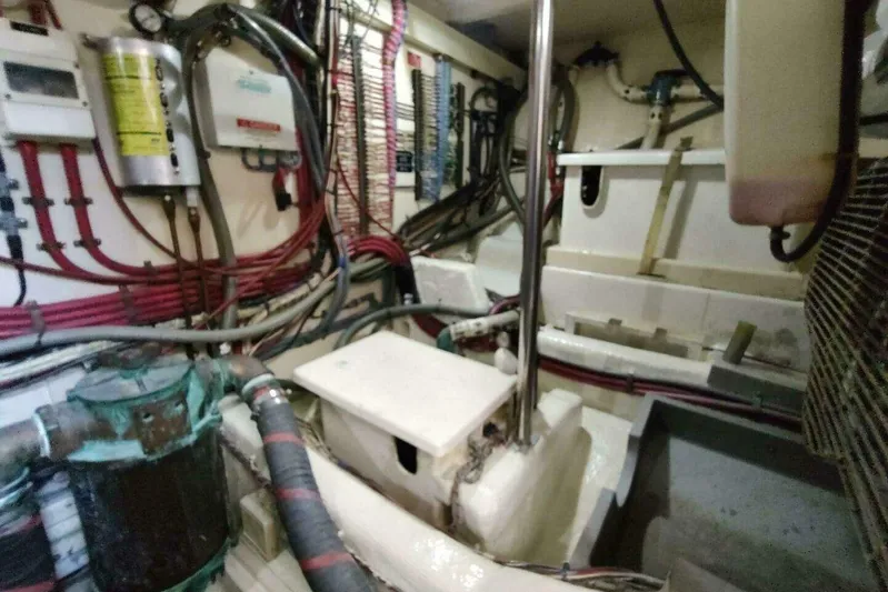 Summersalts Yacht Photos Pics Engine room of 1996 Grand Banks Eastbay 40 Flybridge with wiring and equipment.