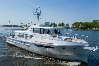 2023 Globemaster LRX 50