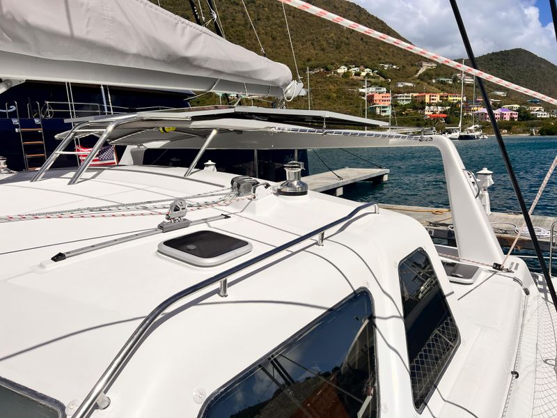 2003 Voyage Yachts 440