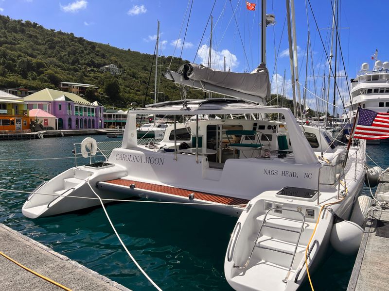 2003 Voyage Yachts 440