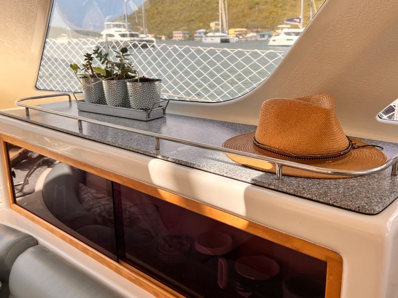 2003 Voyage Yachts 440