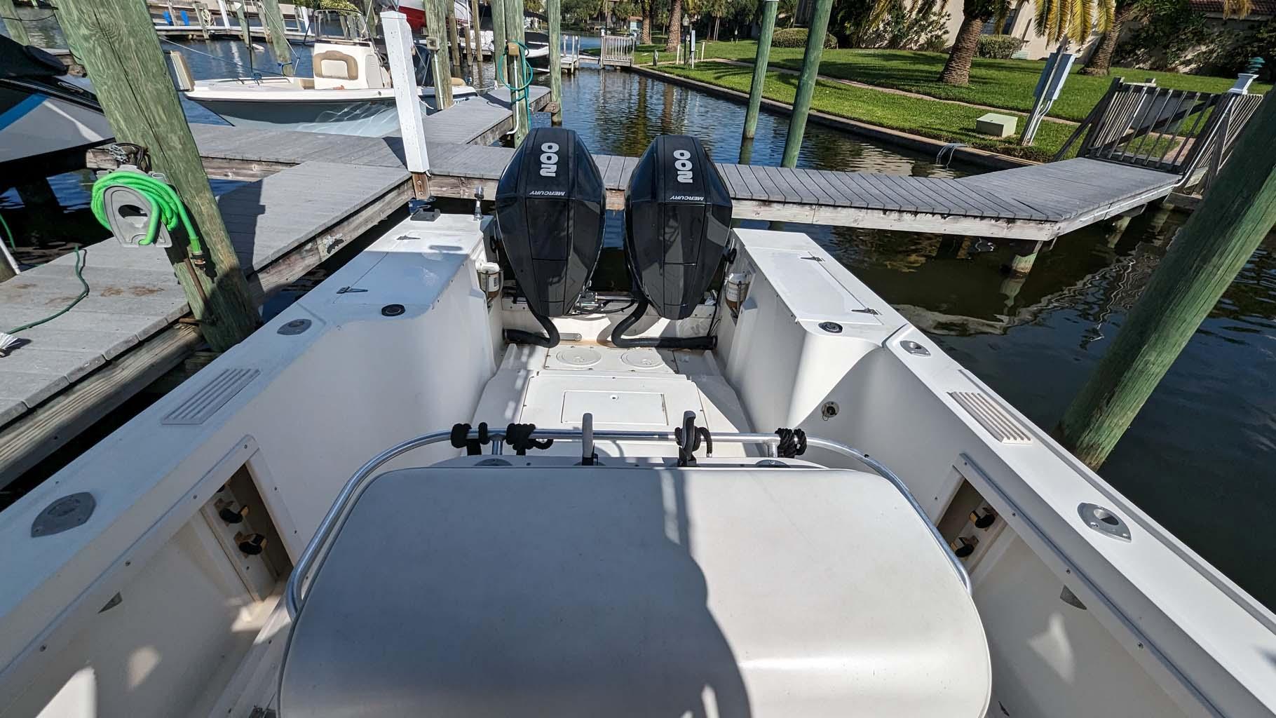 1991 Mako 261 Center Console Center Console for sale - YachtWorld