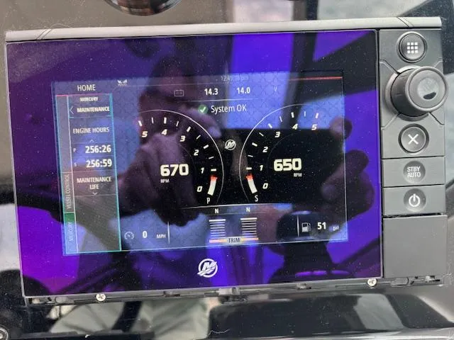  Yacht Photos Pics Dashboard display of a 2017 Formula 350 CBR showing engine RPM and system status.