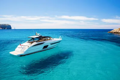 2017 Princess V58