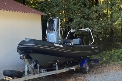 2018 Bombard Explorer 550