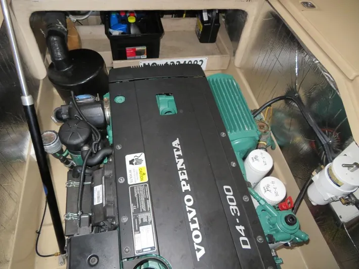 Then Again Yacht Photos Pics Engine compartment of 2018 Ranger Tugs R-31 S with Volvo Penta D4-300 engine.