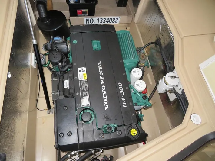 Then Again Yacht Photos Pics Volvo Penta engine in 2018 Ranger Tugs R-31 S boat, model D4-300.