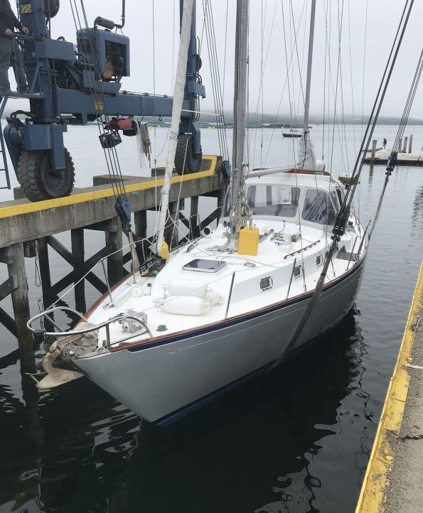 1974 Whitby 42 Center Cockpit Ketch Centre Cockpit for sale - YachtWorld