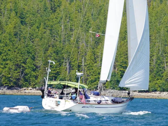 Footloose Yacht Photos Pics 