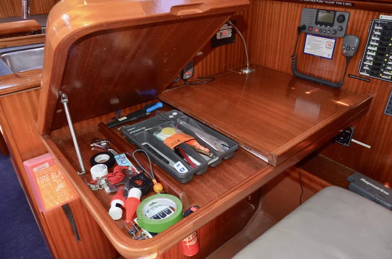 Footloose Yacht Photos Pics 