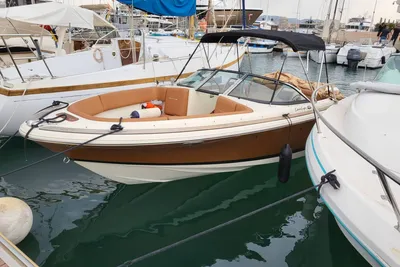 2013 Chris-Craft lauch 22