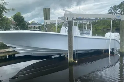 Yellowfin 32
