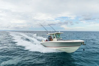 Boston Whaler 330 Outrage