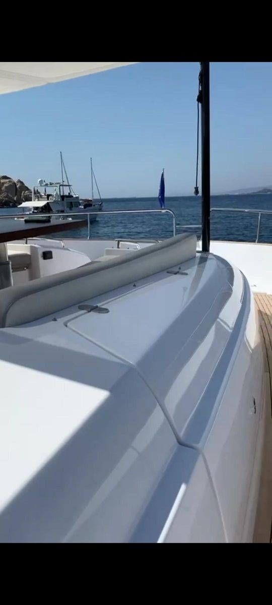 2019 Azimut 66 