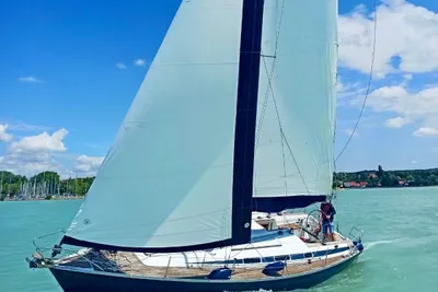 2005 Grand Soleil 37 J&J