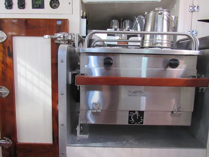 Silverado Yacht Photos Pics 