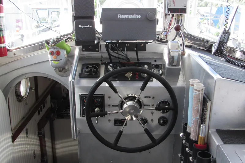 Silverado Yacht Photos Pics 