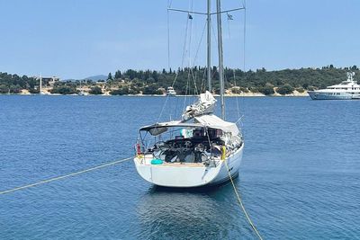 Yacht