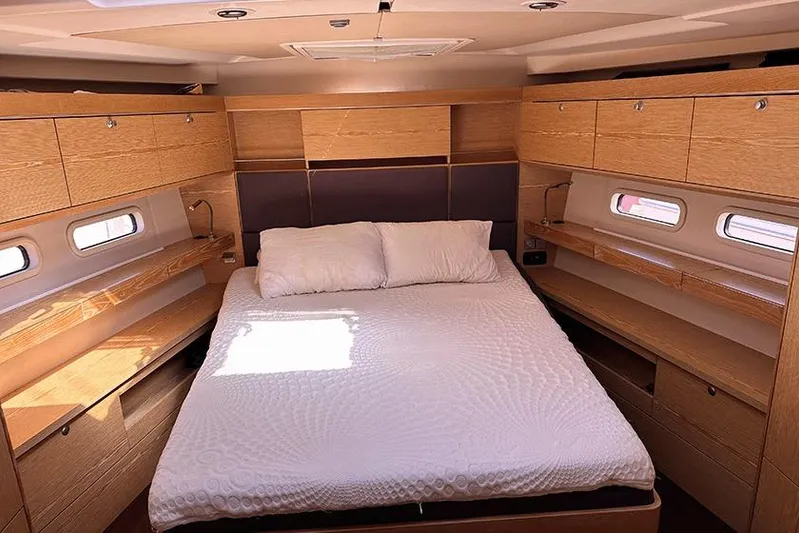  Yacht Photos Pics Hanse 575 2013