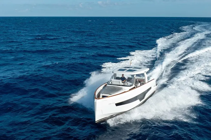  Yacht Photos Pics Photo-41