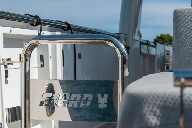  Yacht Photos Pics Photo-28