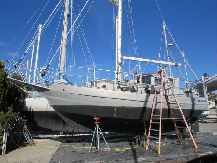 Silverado Yacht Photos Pics 