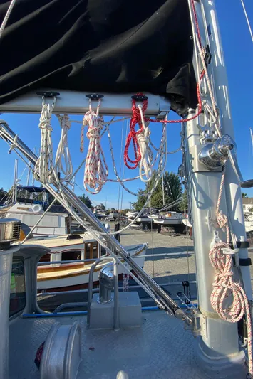 Silverado Yacht Photos Pics 2009 Custom Pilothouse Cutter sailboat rigging with ropes and mast details.