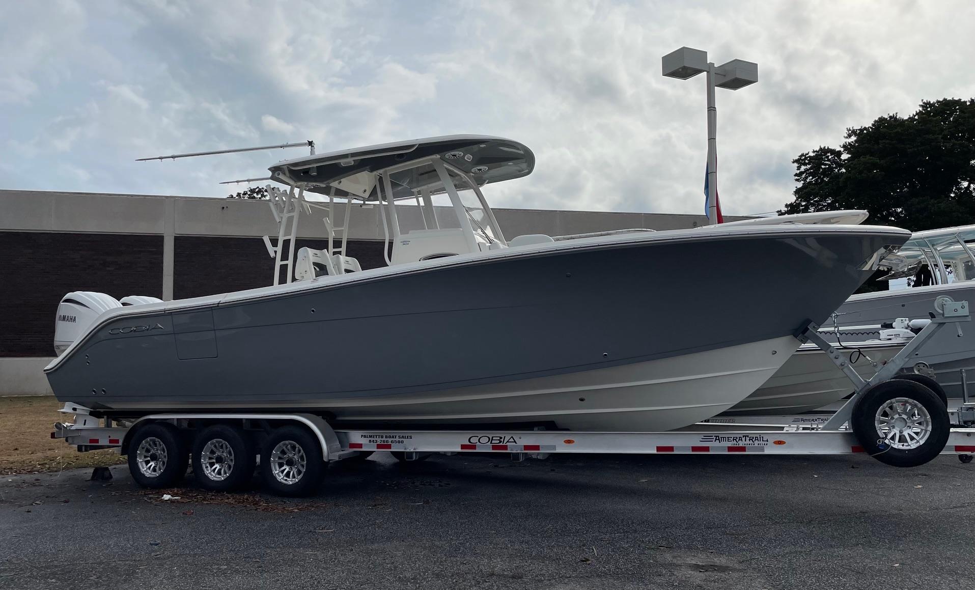 2024 Cobia 301 Center Console Centre Console for sale YachtWorld