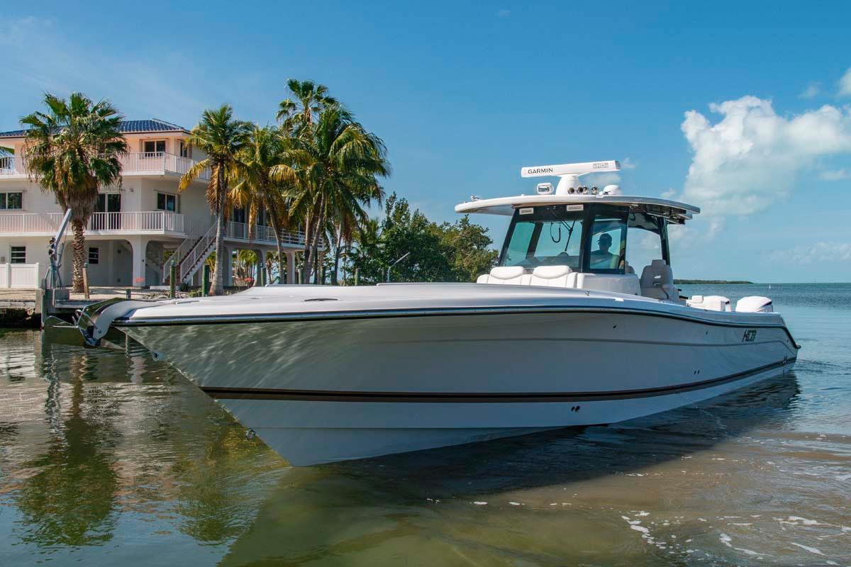 2023 HCB Speciale Center Console For Sale - YachtWorld