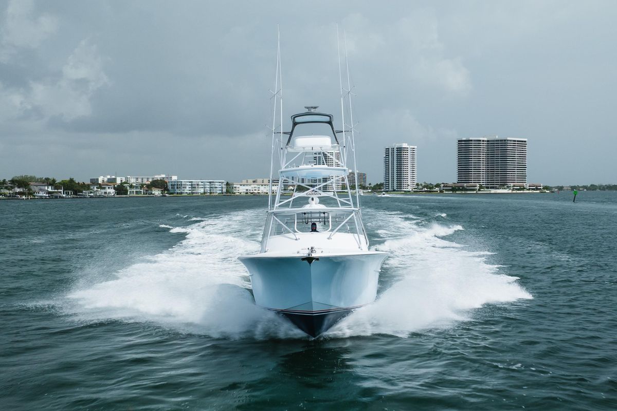 2019 Custom Carolina 42 