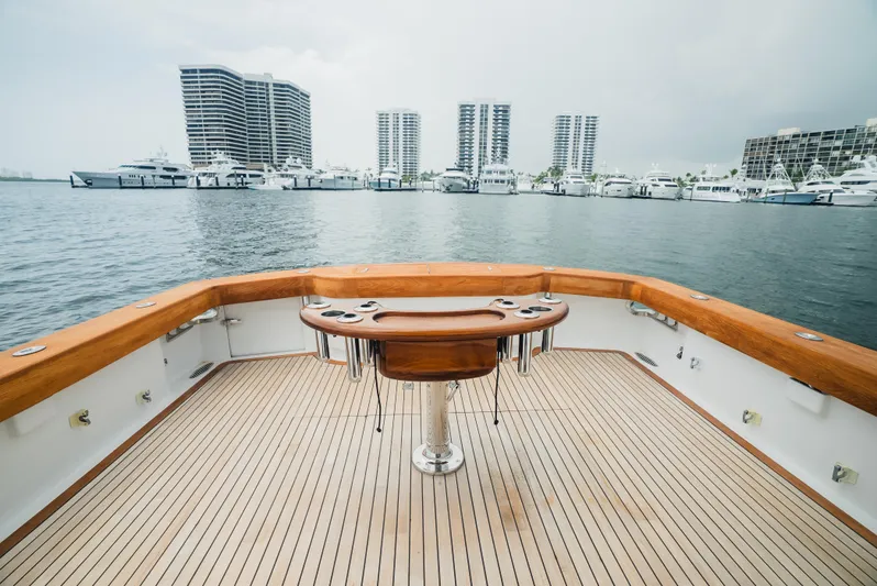 Attitudes Yacht Photos Pics Full teak cockpit