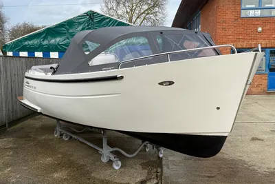 2026 Primeur 705 Tender