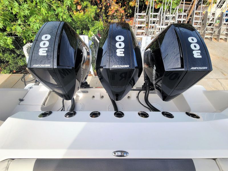 2021 Sailfish 360 CC
